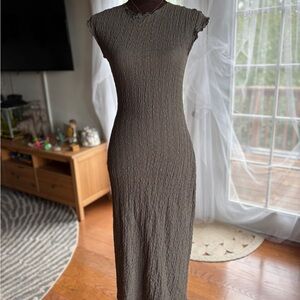 Zara Army Green Stretchy Crinkle Midi Dress, size S